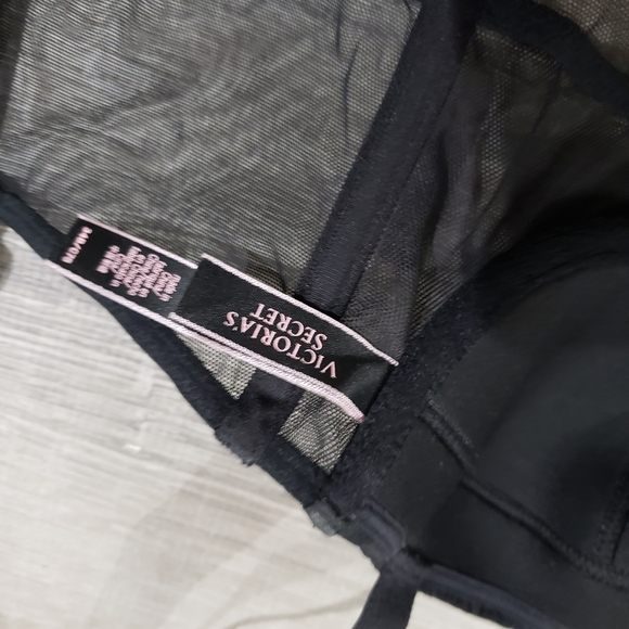 Victoria's Secret Black Balconette Bra - Picture 5 of 6